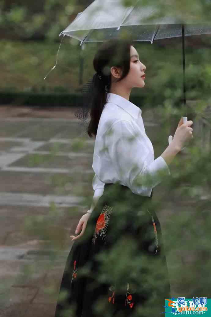 劉詩詩《親愛的自己》，怎么就成了另一部三十而已？？