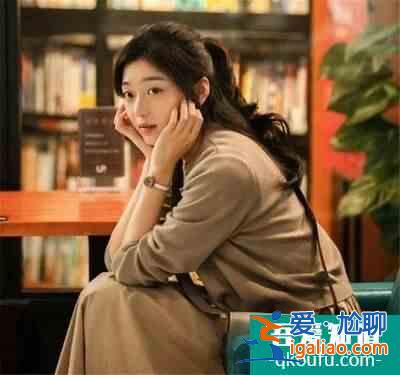 下飯小甜劇《拾光里的我們》，男女主雙向暗戀，笑點(diǎn)真的好密集？