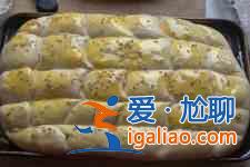 自制面包的做法？