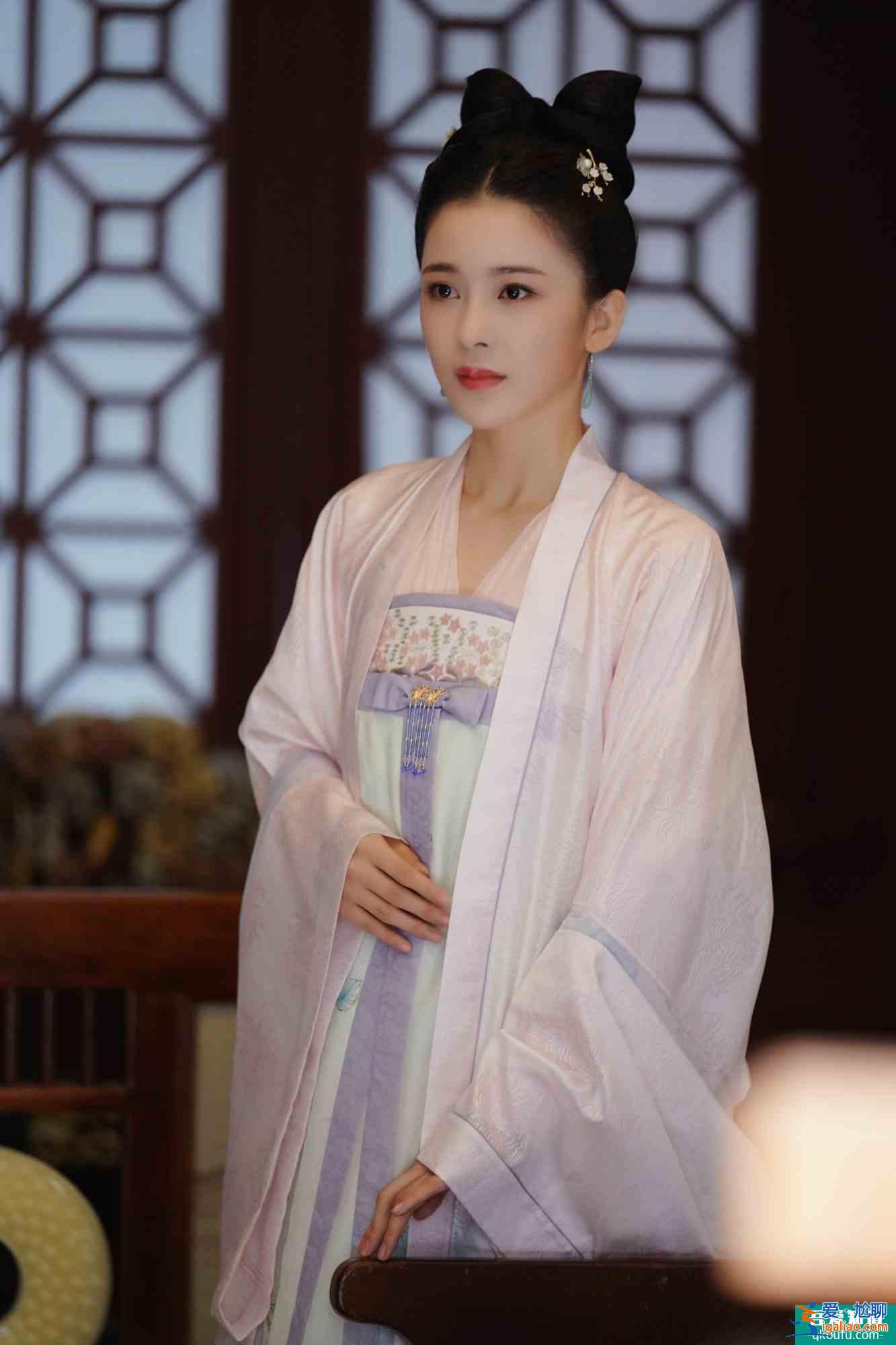 一口氣連播8集！趙櫻子的《長安諾》，憑什么在9月順利霸屏？？