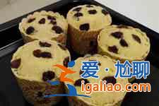 蔓越莓蛋糕？