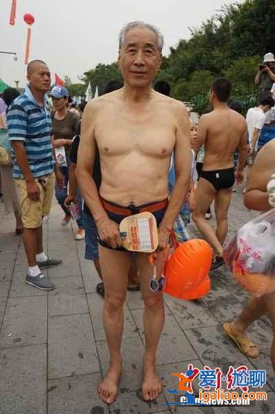 【橫渡錢塘江】2500余名游泳愛好者橫渡錢塘江，呼吁保護水資源？