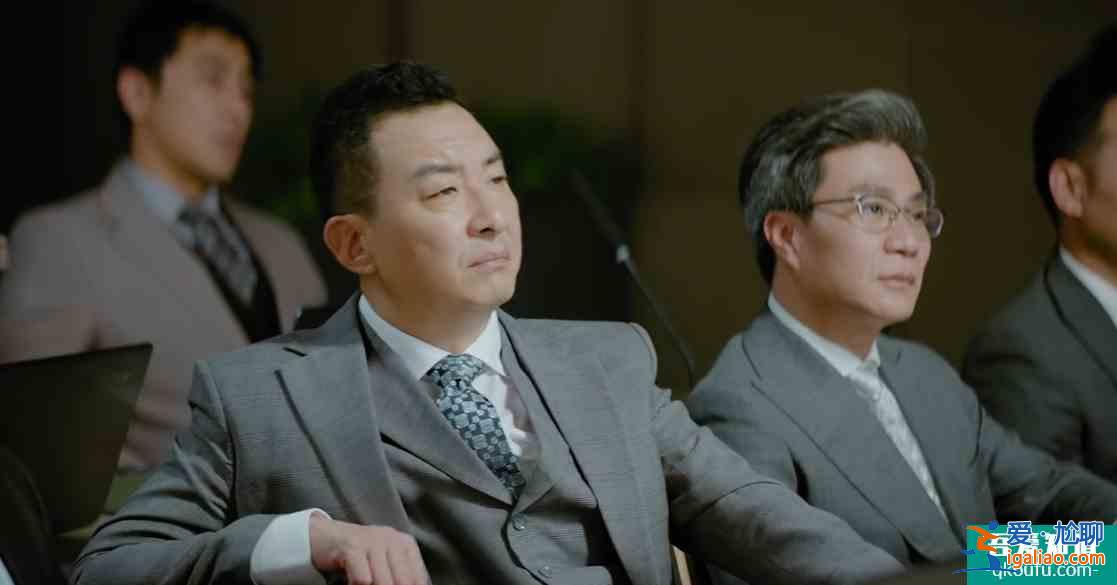 平凡的榮耀：孫弈秋的身世成為最大謎團(tuán)，他或和曲總的孩子相識？