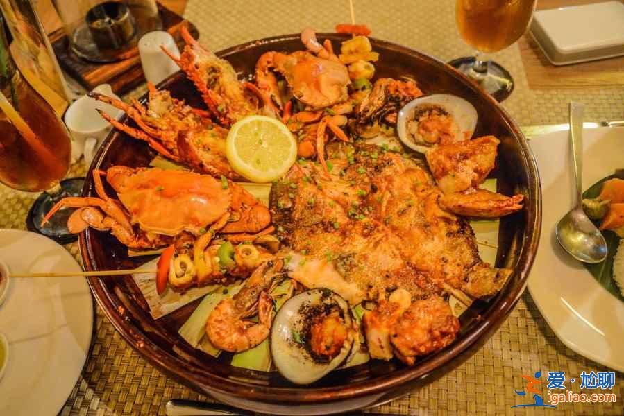 巴厘島當(dāng)?shù)靥厣耸鞘裁?，巴厘島美食推薦？