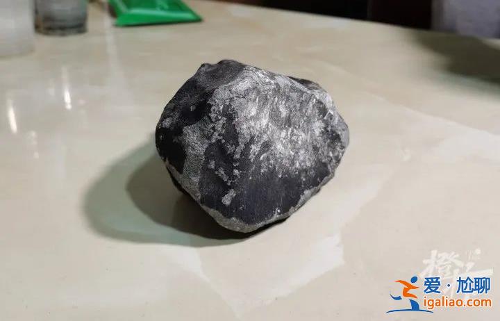是隕石 有人出價(jià)10萬購買？