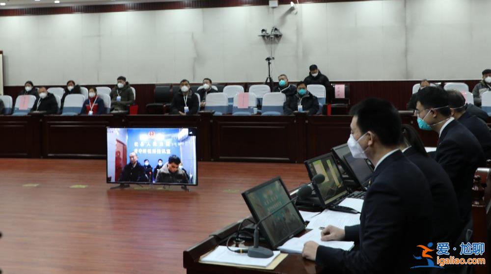 河南女子舉報“父親被打死” 2名被告人受審？