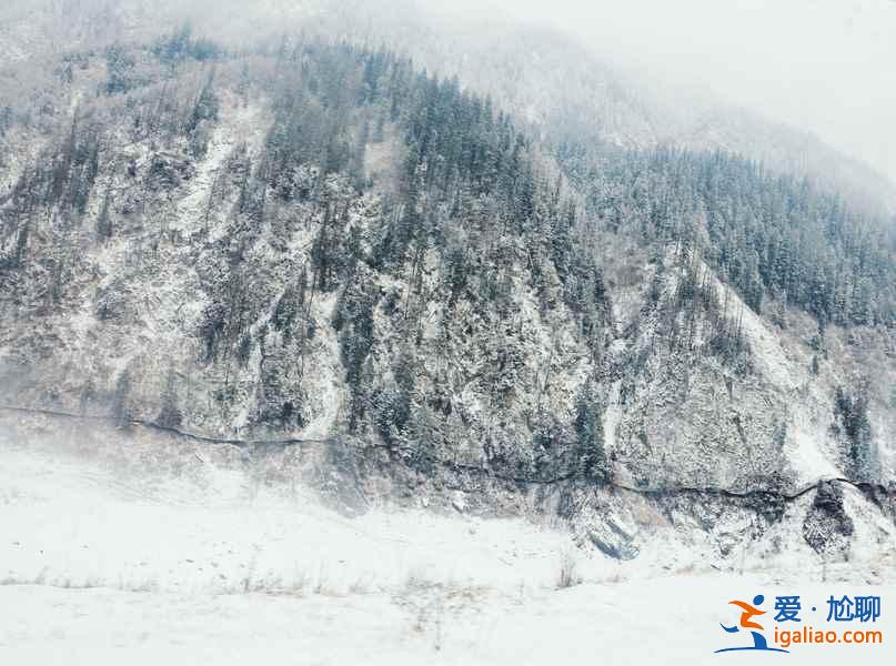 九寨溝雪景什么時間去,九寨溝什么時候下雪？