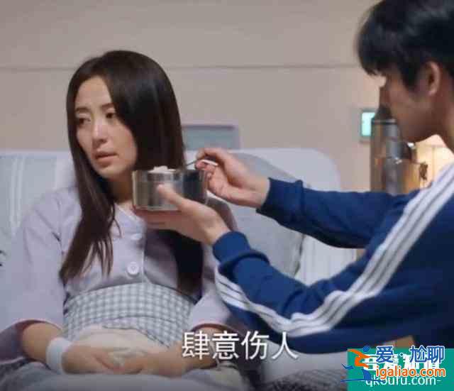 《以家人之名》教會我們的事：被道德綁架的孩子永遠走不出陰影？