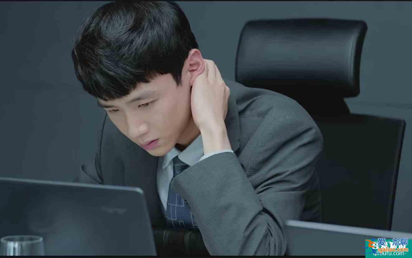 《平凡的榮耀》：小白逆襲，靠努力就夠了嗎？讓孫奕秋告訴你？