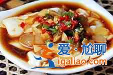 松花蛋拌豆腐？