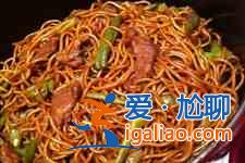 豆角燜面的做法？