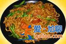 豆角燜面的做法？