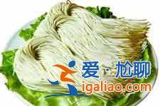 豆角燜面的做法？