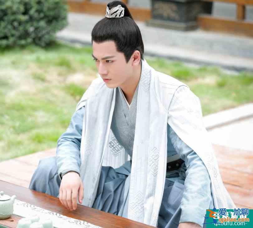 陳瑤開啟刷屏模式！新劇《少女大人》搭檔張凌赫，一天兩集不過癮？