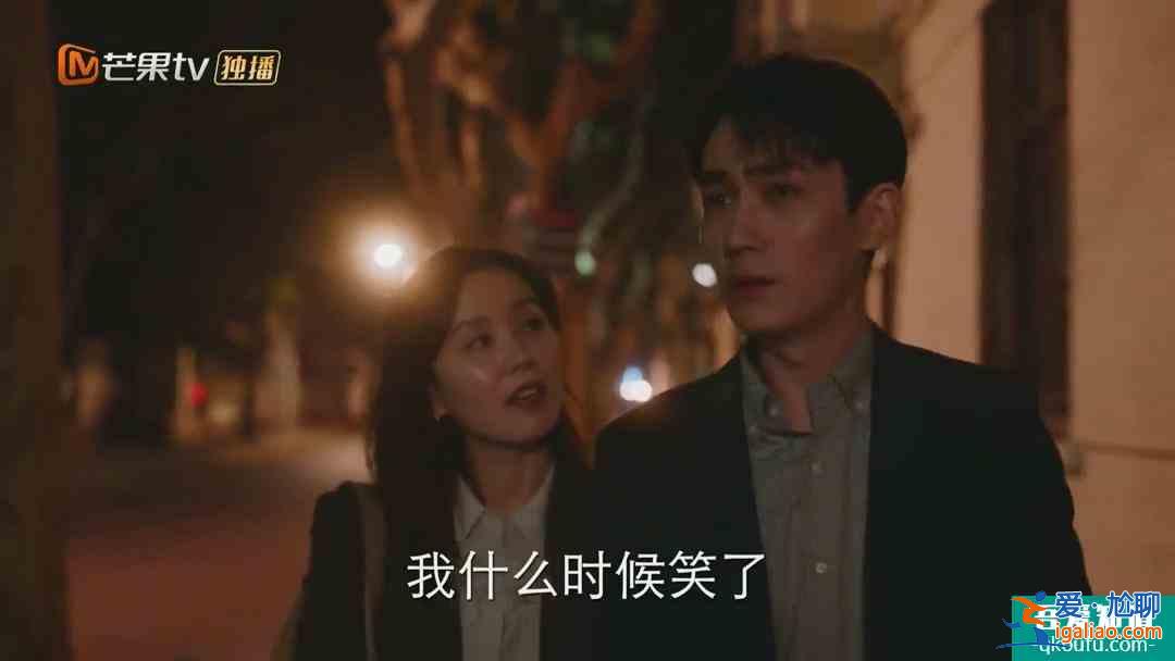 《親愛(ài)的自己》輕松的節(jié)奏，殘酷的現(xiàn)實(shí)，八零后唱響“職場(chǎng)哀歌”？
