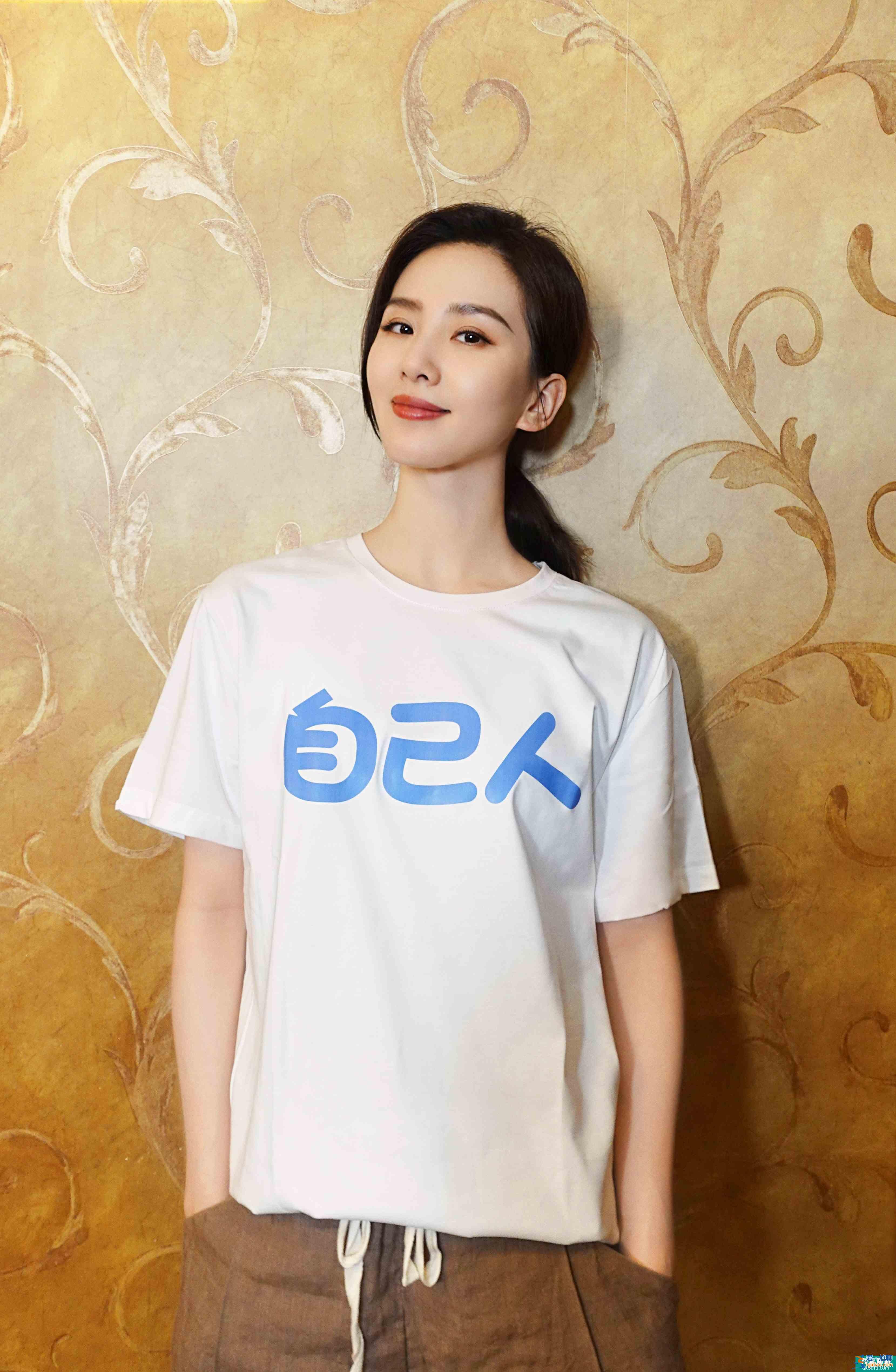 《親愛的自己》開播 劉詩詩詮釋不完美的“完美”主角？