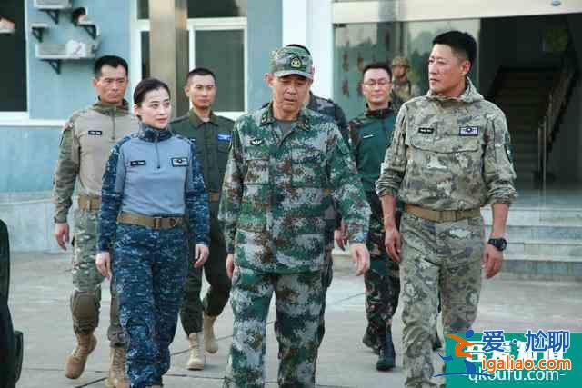 《藍軍出擊》首播，質量燃炸，故事異常豐富，于震山豹旅要火？