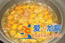 蟹黃蠶豆的做法及步驟？