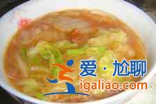 白菜燉粉條的做法？