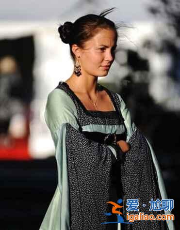 這里的美女有多美？走進(jìn)盛產(chǎn)美女的愛(ài)沙尼亞？