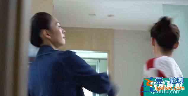 因楊穎被罵的《摩天大樓》：不吹不尬，聊聊這部豆瓣8.1分的??？