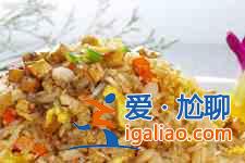 香腸炒飯？