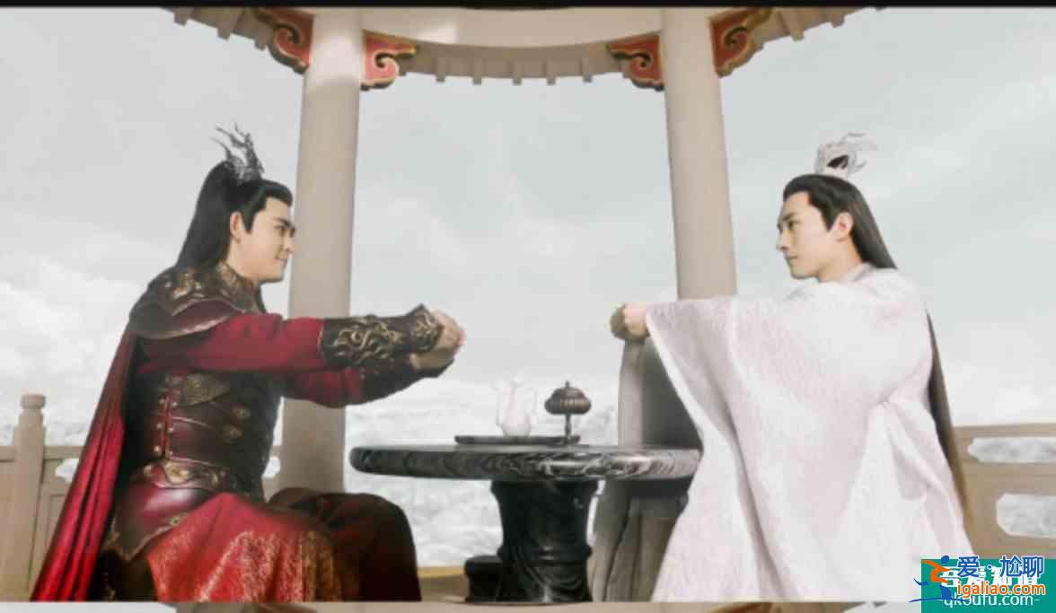 《琉璃》結(jié)尾風(fēng)格大改：女主出場寥寥無幾，三個(gè)男人演繹愛恨情仇？