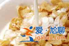 牛奶燕麥粥？
