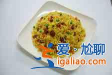 雞蛋炒飯？