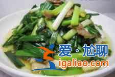 蒜苗肉絲？