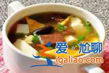 鴨血豆腐？