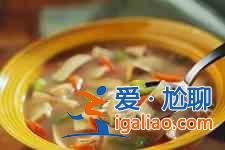 如何煲雞湯？