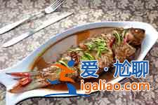 燉草魚(yú)的做法？