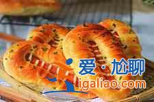 腸仔包的做法？