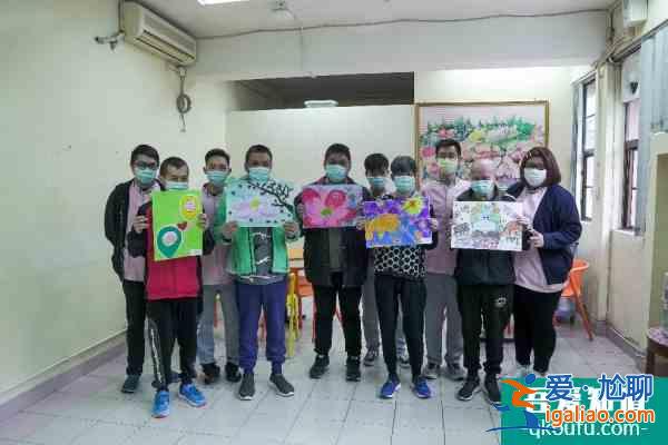 澳門市民祝福湖北:“梅”開“蓮”笑 鄂澳同心？