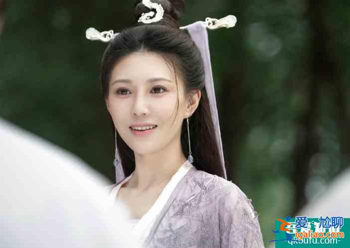 琉璃：褚璇璣和褚玲瓏兩姐妹結(jié)局圓滿，紫狐為救愛(ài)人失去性命？