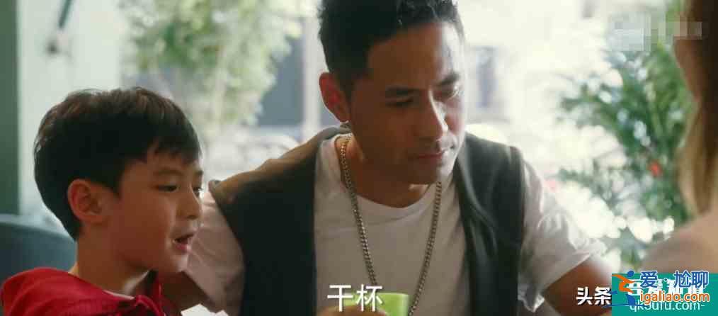 《他其實沒有那么愛你》，四位女生情路坎坷，八位男士各個奇葩？