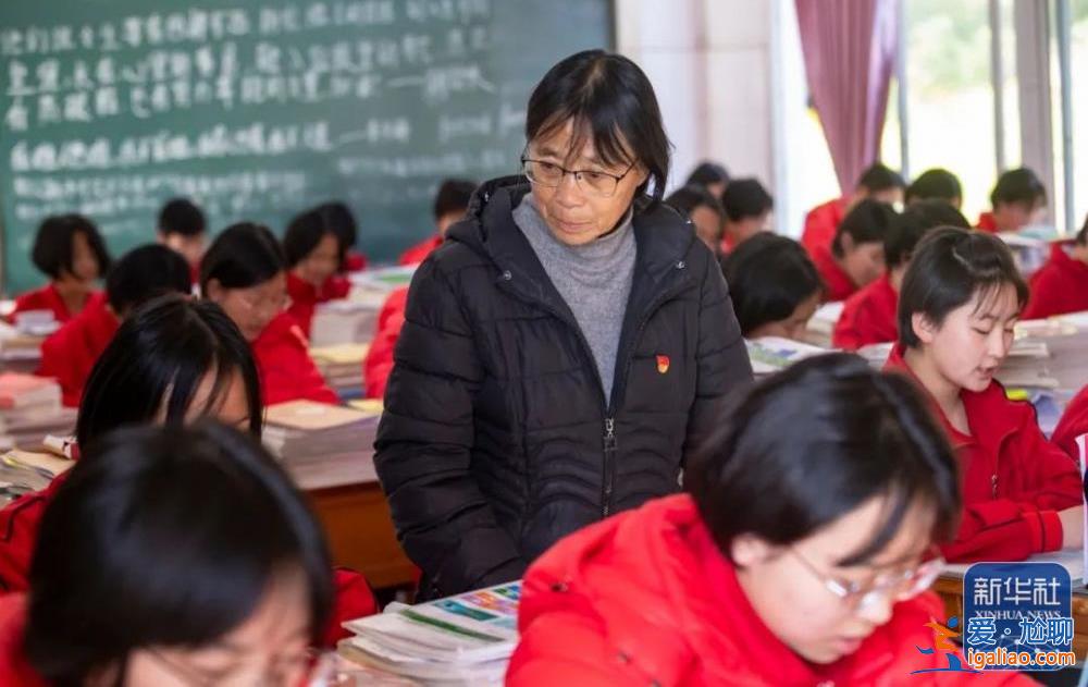即便暫時迷茫 也要努力發(fā)光？
