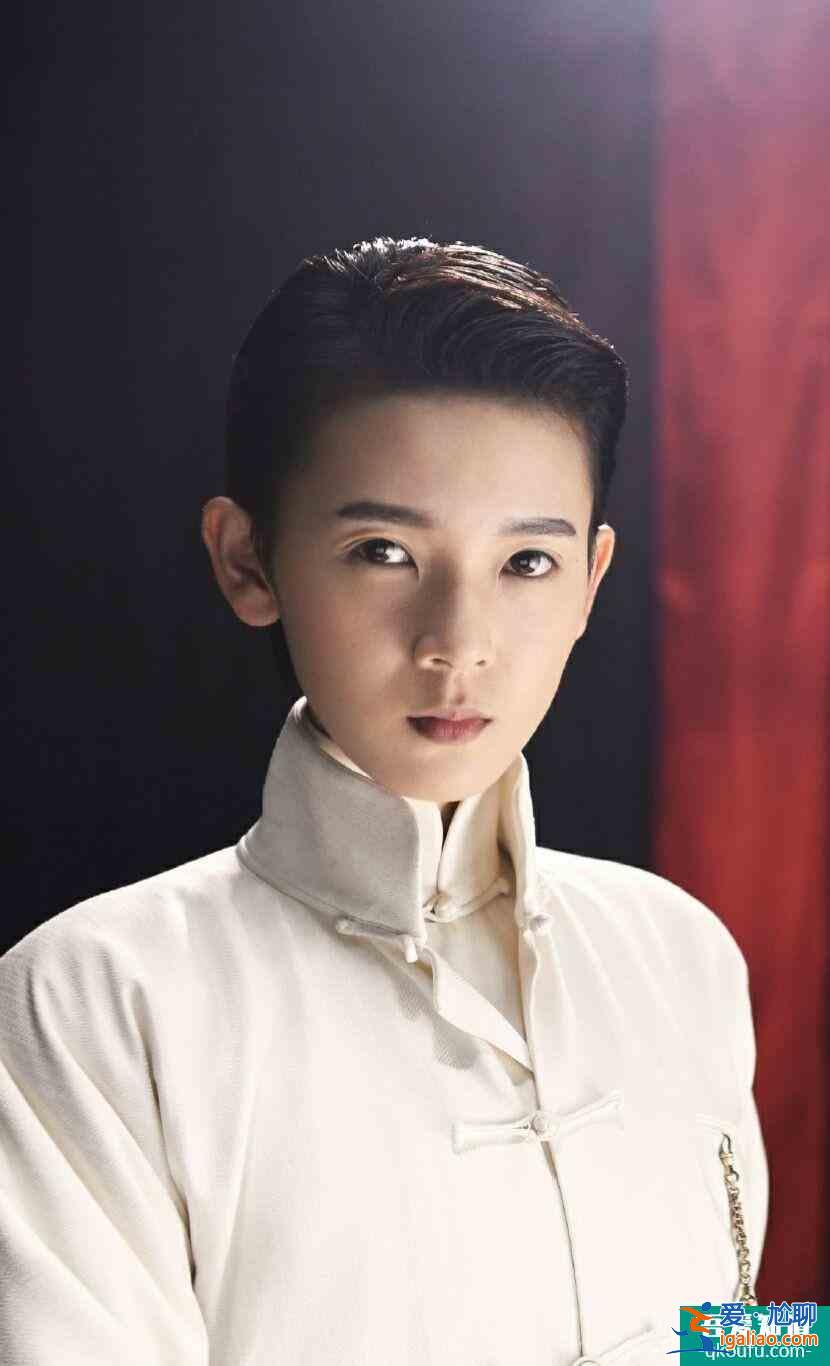 繼《無心法師》陳瑤新劇《少女大人》再扮男裝，造型太讓人服氣？