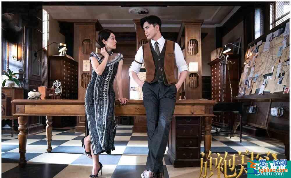 旗袍美探馬伊琍上演旗袍風(fēng)，張雨綺客串旗袍復(fù)古波紋頭造型美呆了？