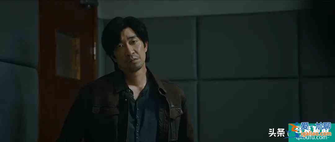 連看刷4集！五百導演出手，鹿晗演技爆發(fā)，《在劫難逃》口碑穩(wěn)了？