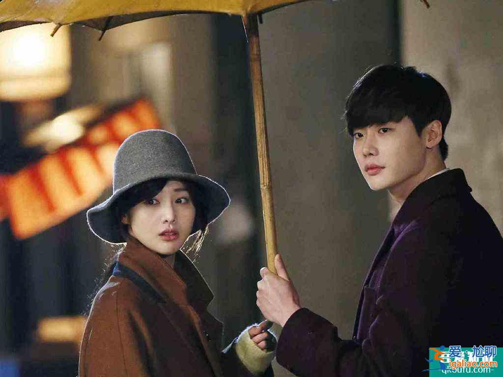 鄭爽主演的《絕密者》開(kāi)播前3天撤檔，和直播情緒崩潰無(wú)關(guān)？