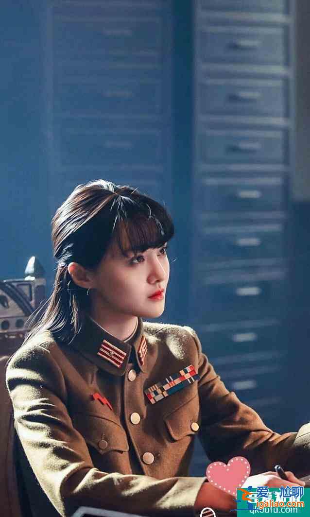 鄭爽主演的《絕密者》開(kāi)播前3天撤檔，和直播情緒崩潰無(wú)關(guān)？