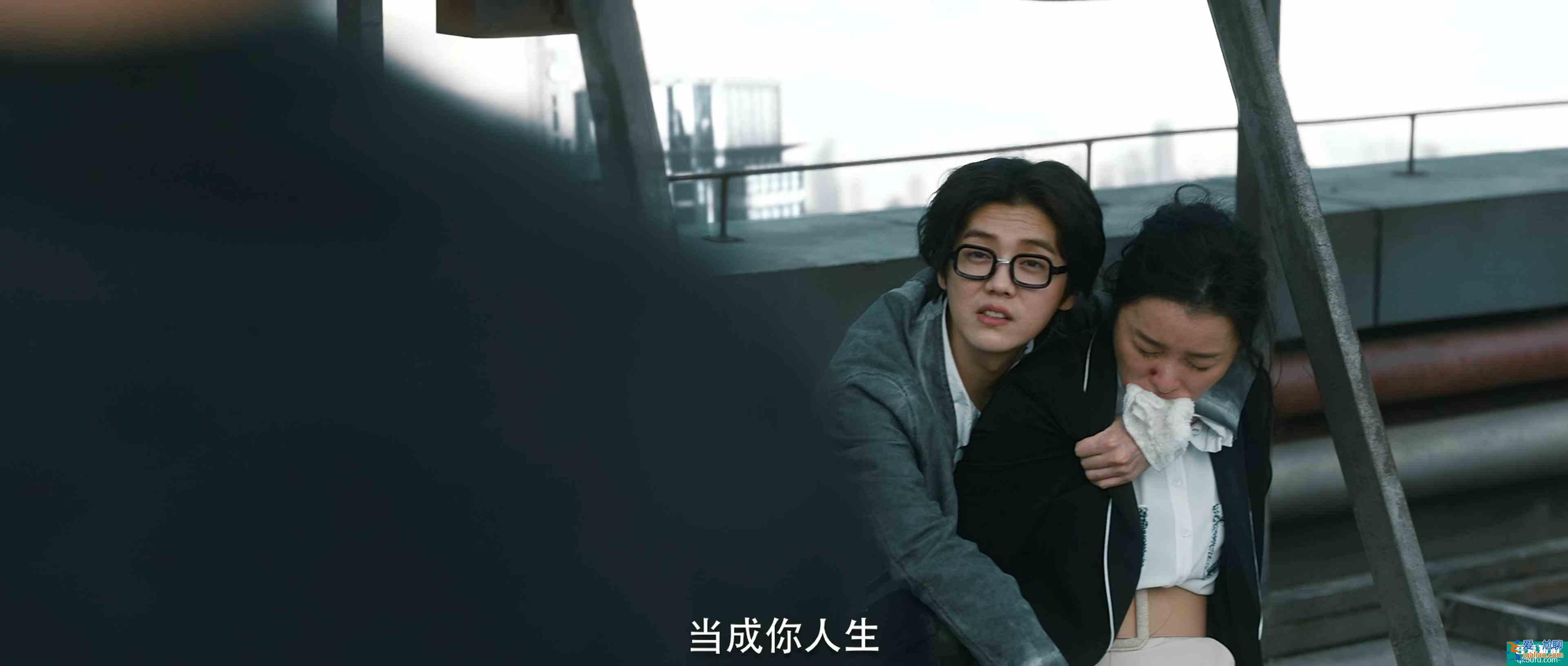 「在劫難逃」懸疑跨界玩科幻，硬漢混搭小鮮肉，鹿晗這次演技幾分？