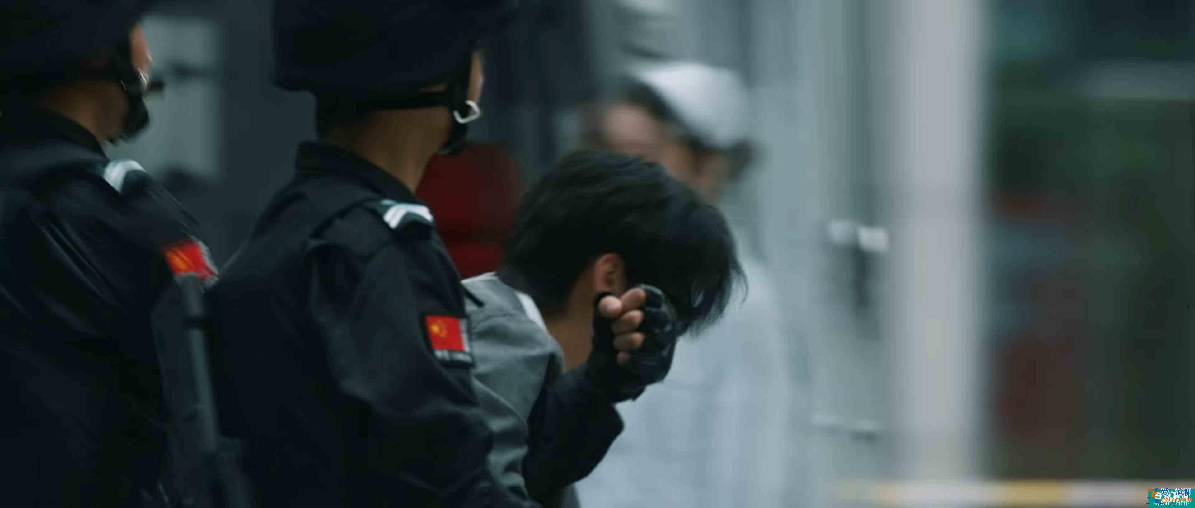 「在劫難逃」懸疑跨界玩科幻，硬漢混搭小鮮肉，鹿晗這次演技幾分？