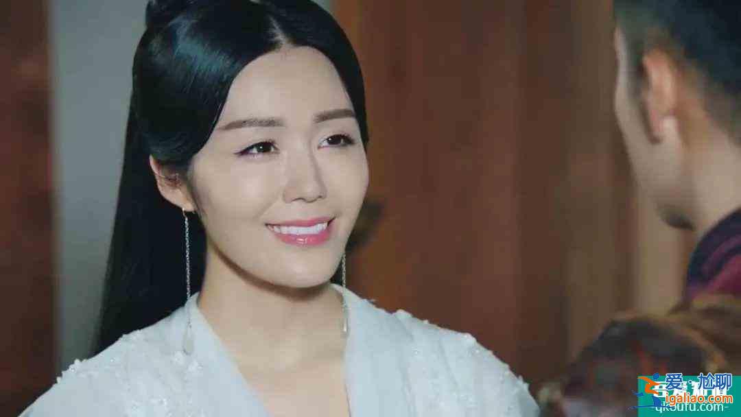 《太古神王》：劇情和特效太渣，白瞎了那么多配角演員？