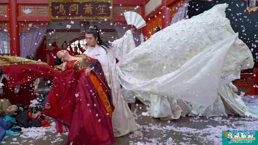 《太古神王》：劇情和特效太渣，白瞎了那么多配角演員？