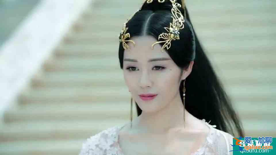 《太古神王》：劇情和特效太渣，白瞎了那么多配角演員？