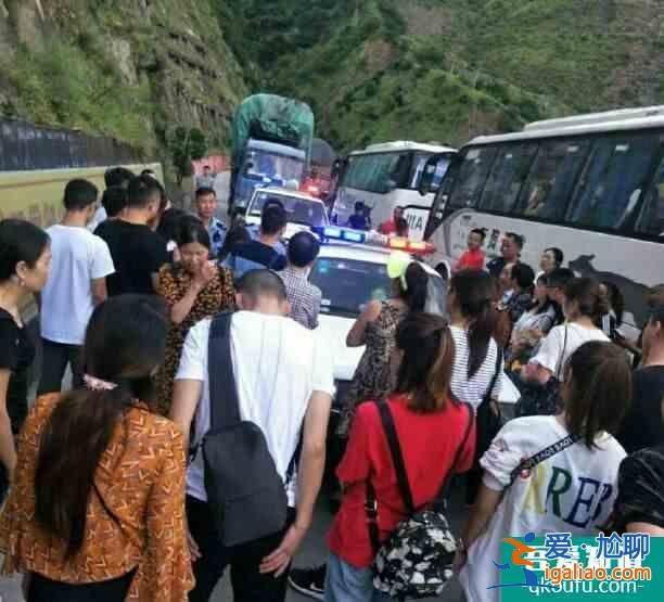 因山體塌方，西昌至瀘沽湖道路中斷！交警發(fā)布繞行路線？