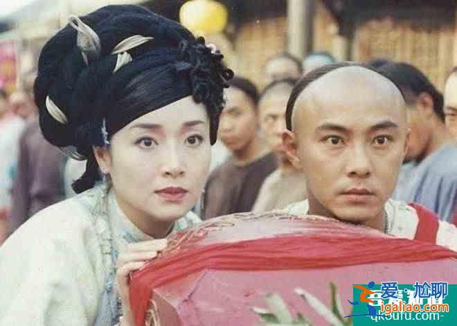 與恬妞合作旗袍神探，馬伊琍一句話拉近了兩人的距離，她說(shuō)了什么？